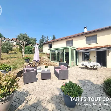 De Charme Avec Terrasse, Jardin Et Jeux - Inclus, Lits Faits, Linge Fourni A - Fr-1-496-300 Saint-Galmier
